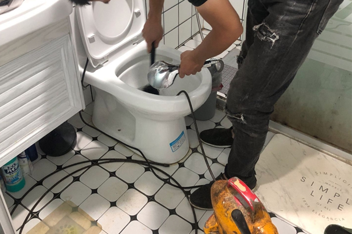 永康马桶经常堵塞竟是因为它们,别因方便惹来大麻烦